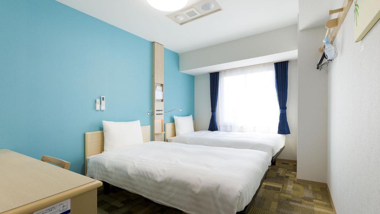 Toyoko Inn Tokyo Keio-sen Higashi-fuchu-eki Kita-guchi Exterior foto